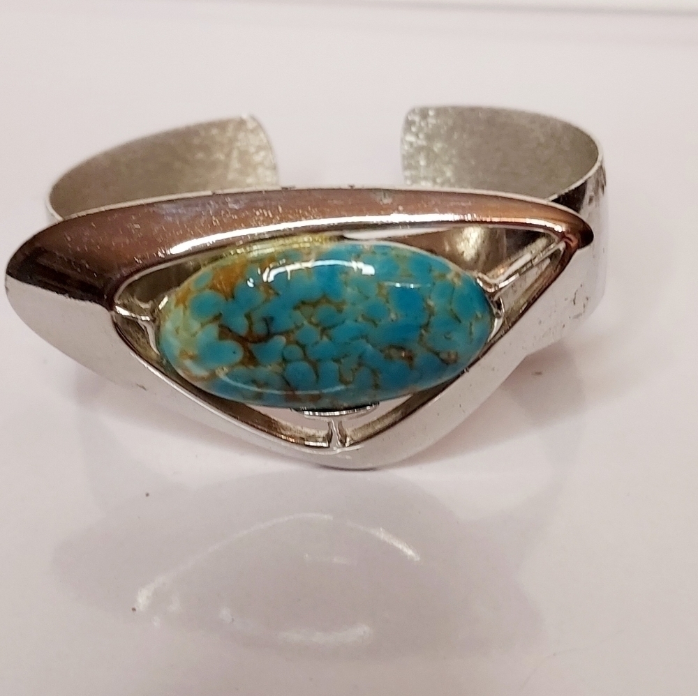 Silvertone Faux Turquoise Cuff 7.25" Bracelet